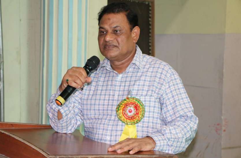 51 स्कूलों के शिक्षकों को नोटिस जारी, दूसरी स्कूलों में भेजे जाएंगे 51 स्कूलों के शिक्षकों को नोटिस जारी, दूसरी स्कूलों में भेजे जाएंगे