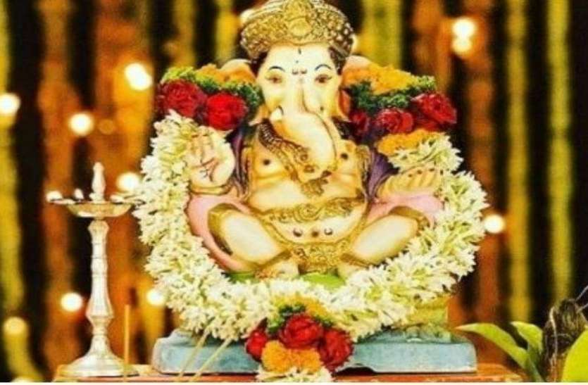 इन 10 तरीकों से करें रिद्धि-सिद्दि के दाता भगवान गणेश की पूजा, सभी परेशानियों से मिलेगा छुटकारा इन 10 तरीकों से करें रिद्धि-सिद्दि के दाता भगवान गणेश की पूजा, सभी परेशानियों से मिलेगा छुटकारा
