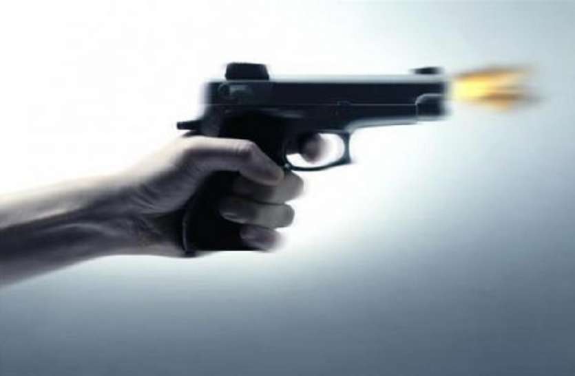 Kolkata West Bengal Shootout in Bengal: बंगाल में शूटआउट: भाटपाड़ा में अपराधियों ने दिनदहाड़े भाजपा समर्थक को गोली मारी