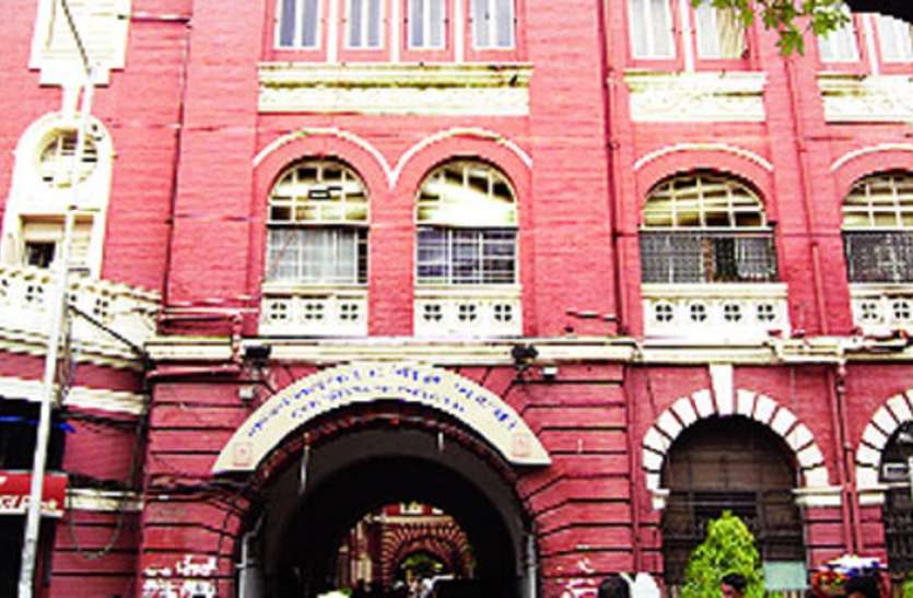 Kolkata, Kolkata, West Bengal, India अब अक्षय कुमार दे सरणी के नाम से जाना जाएगा साऊथ सियालदह रोड