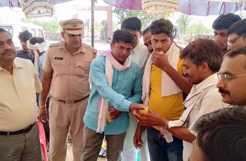 hree-candidates-suffering-tired तीन अभ्यर्थियों की तबीयत बिगड़ी, तुड़वाया अनशन