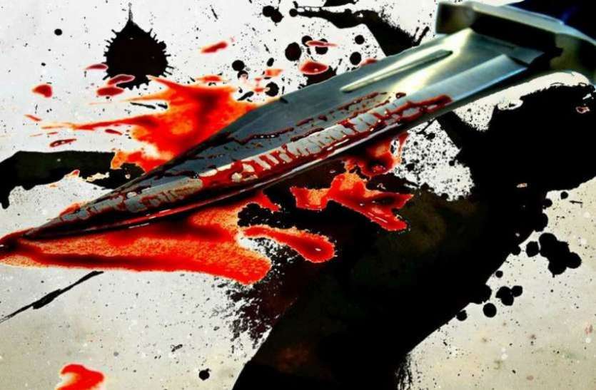 Knife attack on the boy होली पर हुए विवाद को मन में दबाए बैठे थे युवक, महीनों बाद मिला मौका तो धारदार हथियार से कर दिया हमला और...