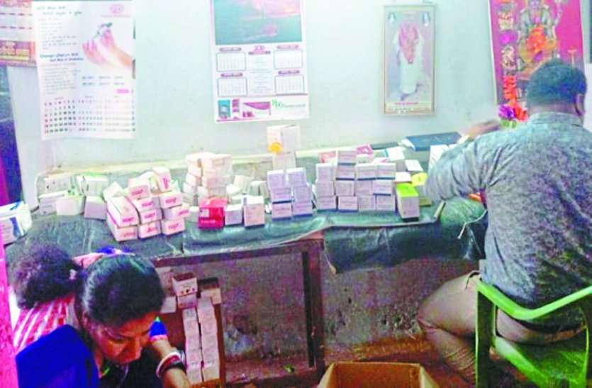 duplicate drugs सावधान : भूलकर भी ना जाए इन डॉक्टरों के पास, जब्त हुई है लाखों की नकली दवाइयां