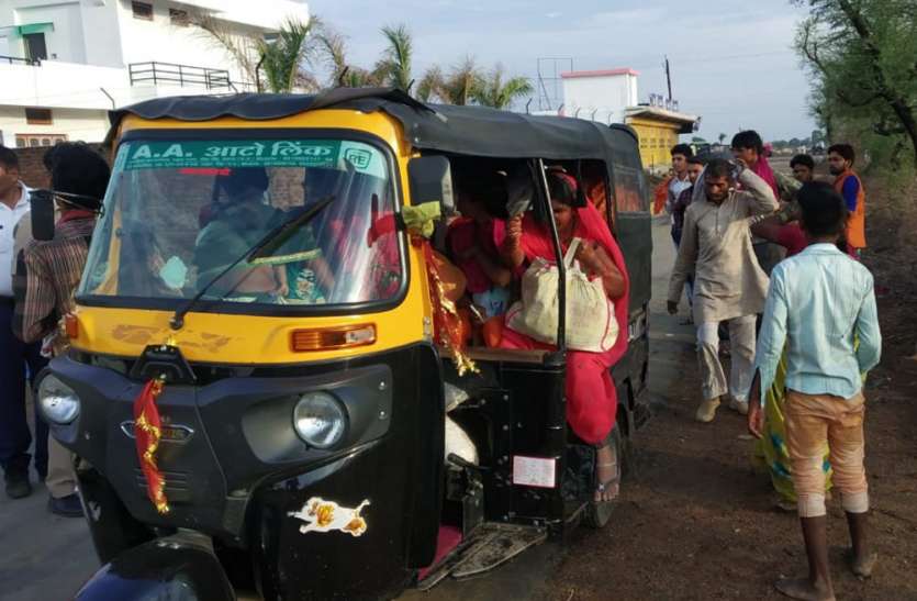 Nervous driver with vehicle checking, many changed way वाहन चेकिंग से घबराए चालक, कइयों ने बदल लिया रास्ता