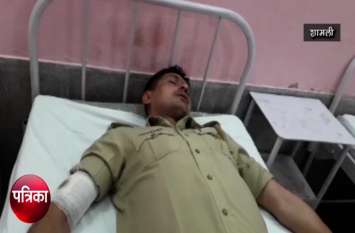 police arrested murder and looting Accused in encounter VIDEO: हत्या और लूट को अंजाम देकर फरार चल रहे बदमाश को पुलिस ने किया गिरफ्तार, मुठभेड़ में सिपाही भी घायल