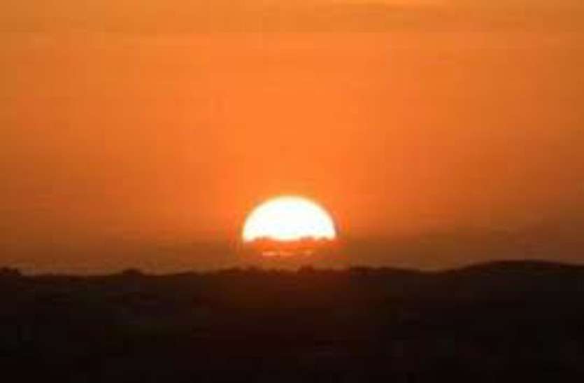 jaipur astrology Summer Solstice : दक्षिणायन होगा सूर्य, 21 june इस वर्ष का सबसे बड़ा दिन, सभी राशियों पर पड़ेगा प्रभाव