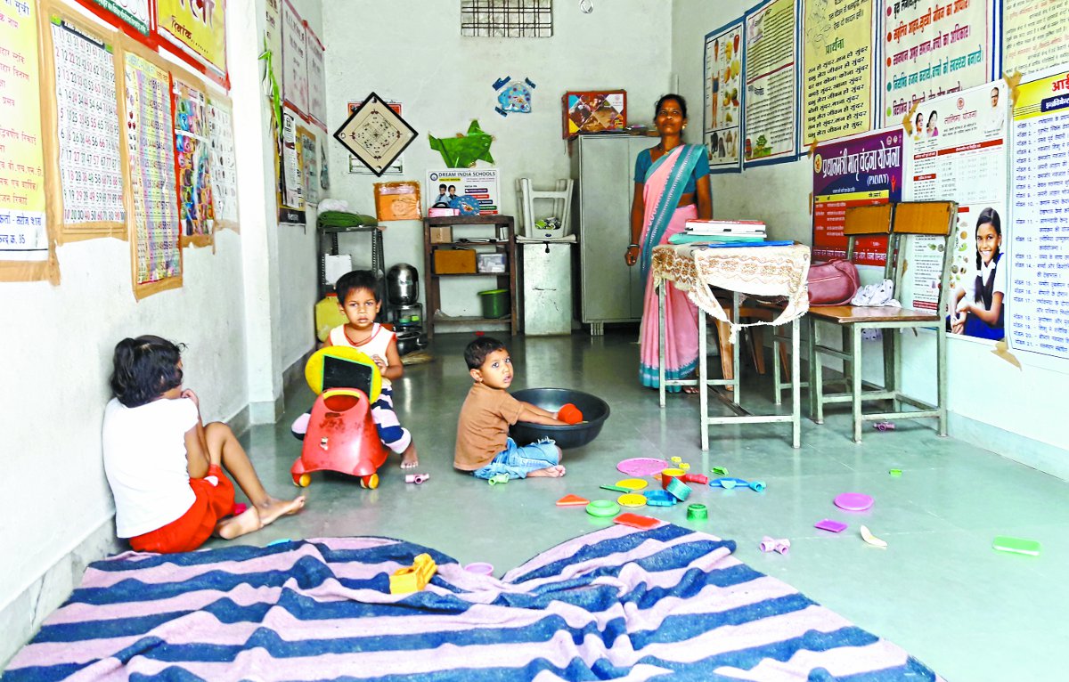 Anganwadians need the building मुख्यमंत्री के जिले की आंगनबाडिय़ों को रहमो करम की दरकार