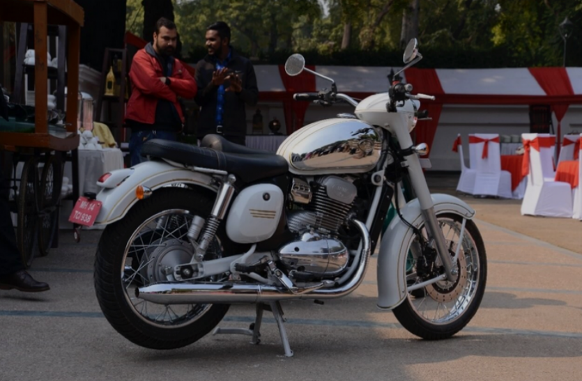 Java bikes इस महीने से शुरू होगी Java की डुअल चैनल ABS बाइक्स की डिलीवरी