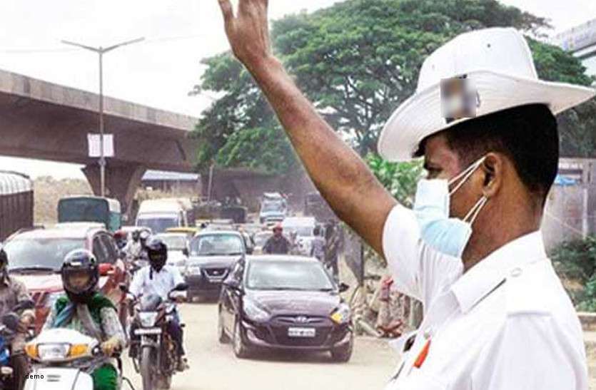 traffic police ट्रैफिक जवानों को अब तपती धूप से मिलेगी राहत, जल्द मिलेगा AC वाला हेलमेट