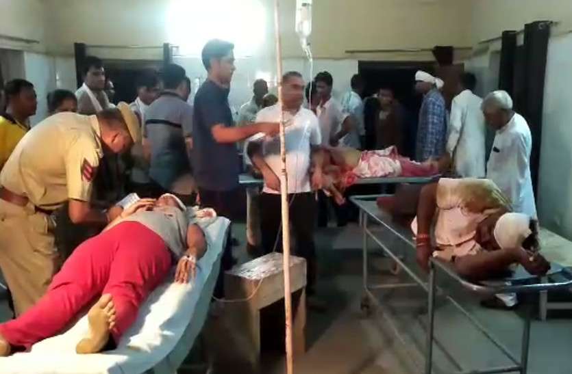 road accident in alwar ट्रेलर का फटा टायर, कार से हुई टक्कर: 2 महिलाओं सहित 3 की मौत, 3 घायल