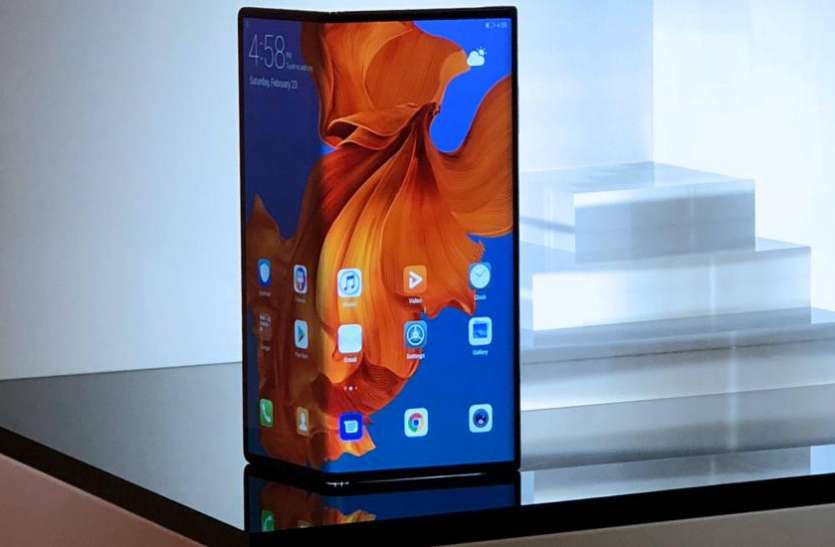 mate Samsung Galaxy Fold से पहले सितंबर में लॉन्च हो सकता Huawei Mate X, जानें फीचर्स