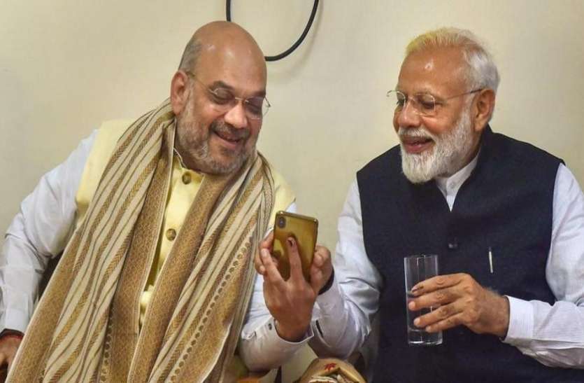 PM Modi and Amit Shah PM मोदी से लेकर अमित शाह तक करते हैं इस फोन का इस्तेमाल, कई मंत्रियों के पास दो-दो Smartphones