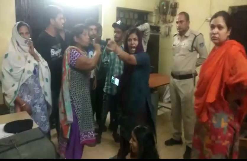 news आरोपी को छुड़ाने के लिए थाना पहुंचे परिजन , दरोगा को जान से मारने की दी धमकी