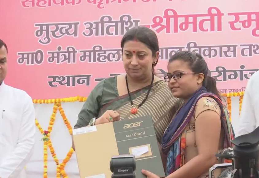smriti irani