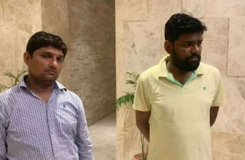 District panchayat member जिला पंचायत सदस्य का अपहरण करने के प्रयास के आरोप में, जिला पंचायत अध्यक्ष के दो रिश्तेदार हुये गिरफ्तार