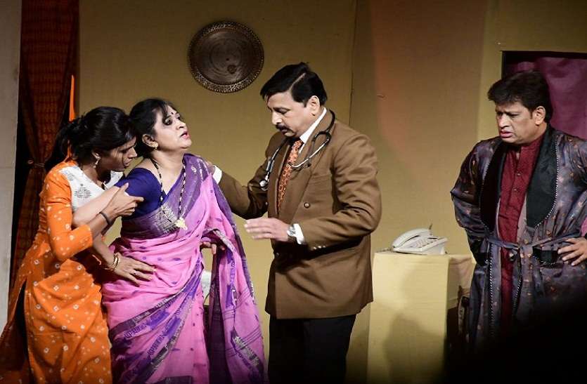 drama in shaheed bhawan