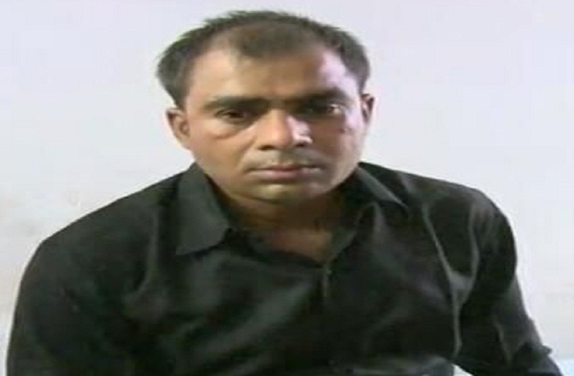 bharatpur Bharatpur news: लडखड़़ाती चाल से कैदी के कारनामे की खुली पोल