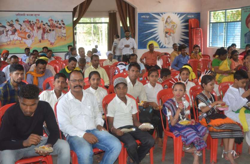balaghat रानी दुर्गावती को श्रद्धाजंलि देकर मनाया बलिदान दिवस