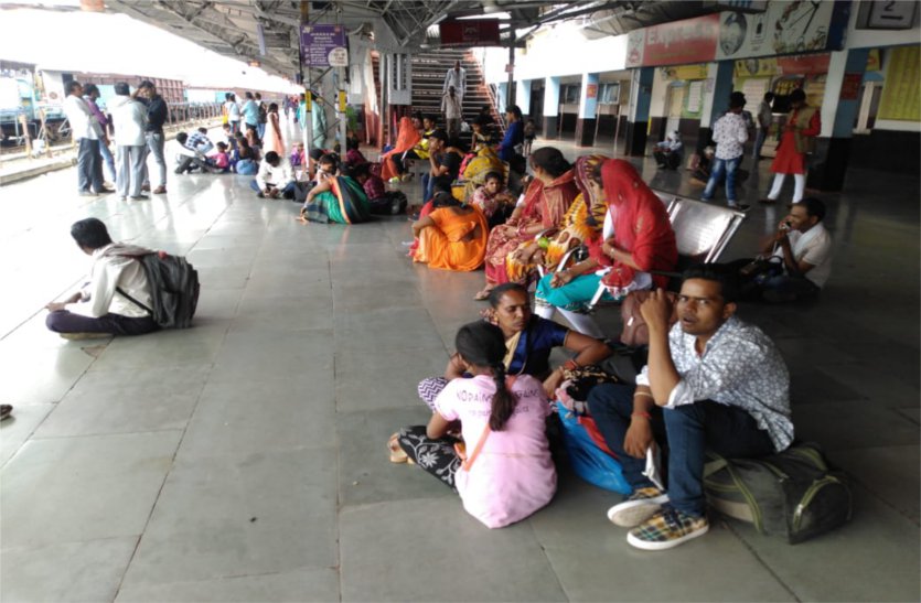 Cancellated shuttle and Ambikapur-Shahdol train कैंसिल रही शटल और अंबिकापुर-शहडोल ट्रेन