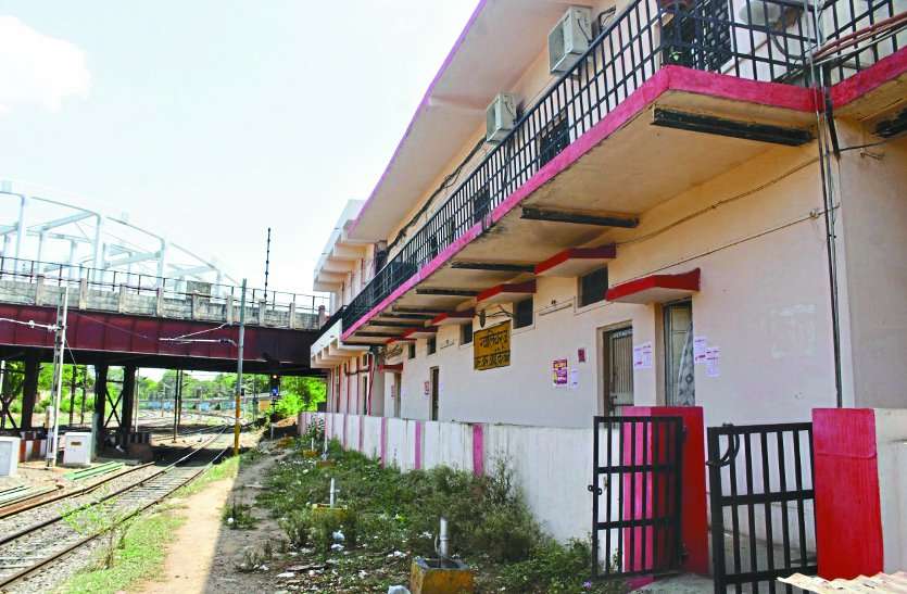railway third line work between dholpur to jhansi