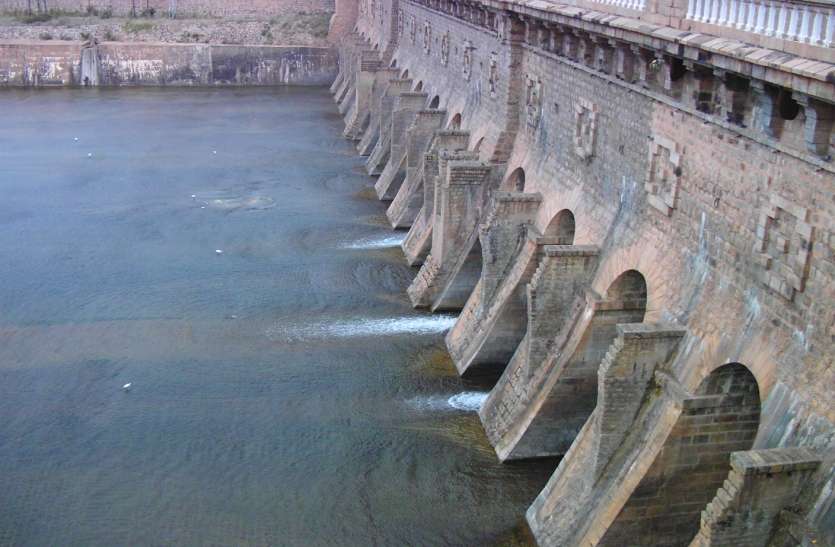 KRS DAM CWMA: अच्छी बारिश हुई तो ही Karnataka छोड़ेगा पानी