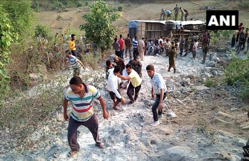 Garhwa bus accident