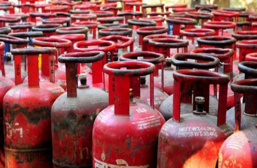 Thousands of kitchen feared fuel crisis from July हजारों रसोईघरों में जुलाई से ईंधन के संकट की आशंका, ट्रक ऑपरेटर जाएंगे हड़ताल पर