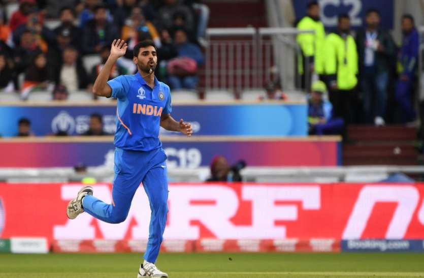 Bhuvneshwar Kumar वर्ल्ड कप 2019: भुवनेश्वर कुमार की चोट हो रही है ठीक, मोहम्मद शमी को फिर बैठना होगा बाहर ?