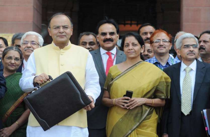 Arun Jaitley Budget बजट 2019: अरुण जेटली के कार्यकाल में इस तरह बदलता गया आप पर इनकम टैक्स का बोझ