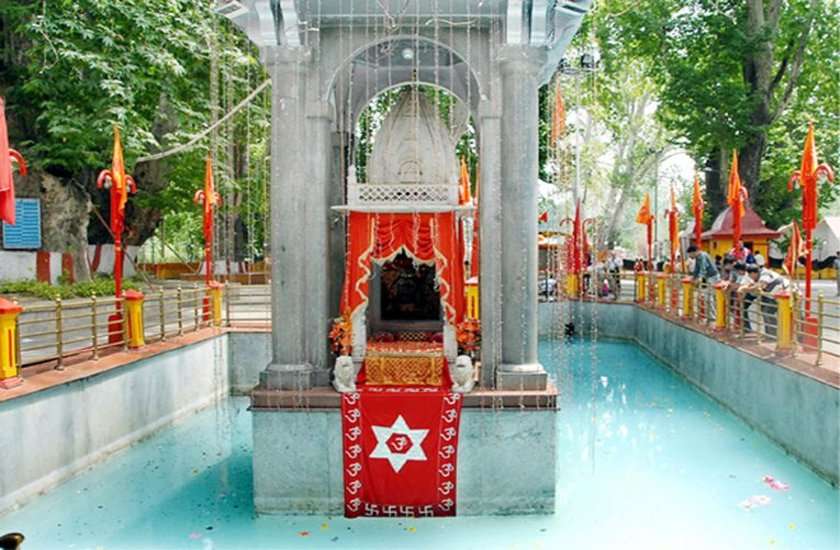 kheer bhawani mandir 