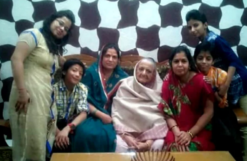 Burari Case दिल्ली बुराड़ी केसः एक साल बाद भी याद कर सिहर उठते हैं लोग, 11 लोगों ने एक साथ लगाया था मौत को गले