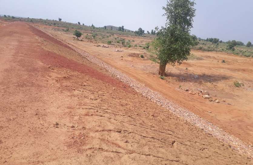 Not Construction of CM Sarovar in Katni district इस जिले में बनने थे सात सीएम सरोवर, आरइएस विभाग की सामने आई बड़ी बेपरवाही, पांच की नहीं रखी गई नींव, दो भी अधूरे