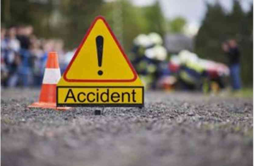 Sirsa Road Accident दुल्हन को मायके से लेकर लौटते वक्त ट्राले से टकराई कार,एक परिवार के 5 की मौत