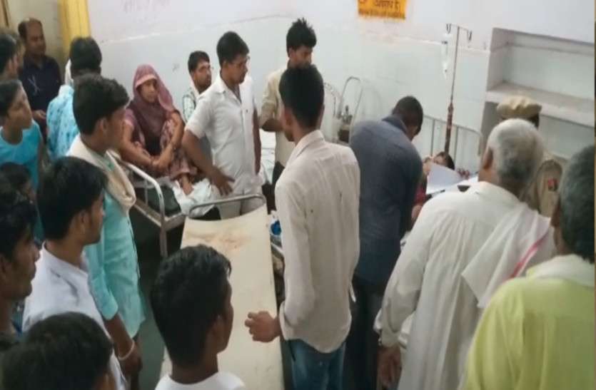 bharatpur भरतपुर : बाजार में फायरिंग से दौड़ी दहशत, गोली लगने से युवक घायल, बाइक सवार 3 बदमाश हुए फरार