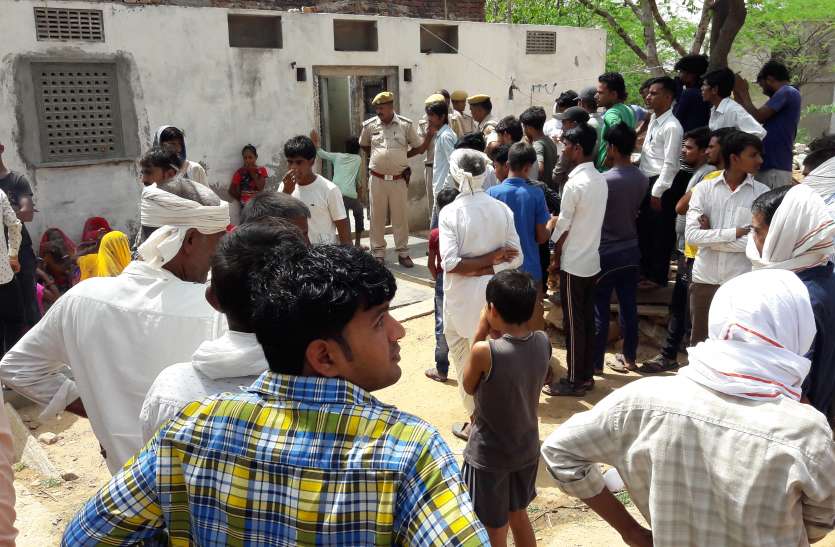 Elderly murders in the greed of silver rings watch: चांदी के कड़ों के लालच में वृद्धा की हत्या
