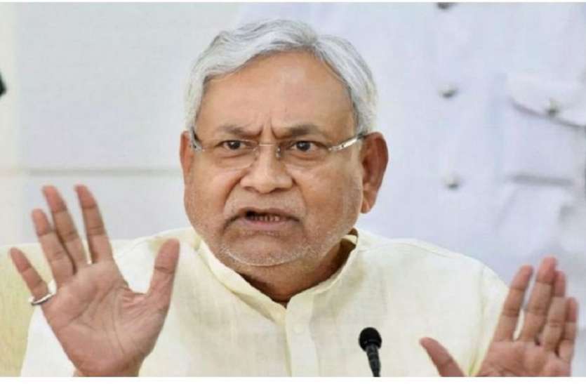 Nitish Kumar Chamki Bukhar: सीएम नीतीश कुमार ने पहली बार पेश की सफाई, बच्चों की मौतों में आई कमी