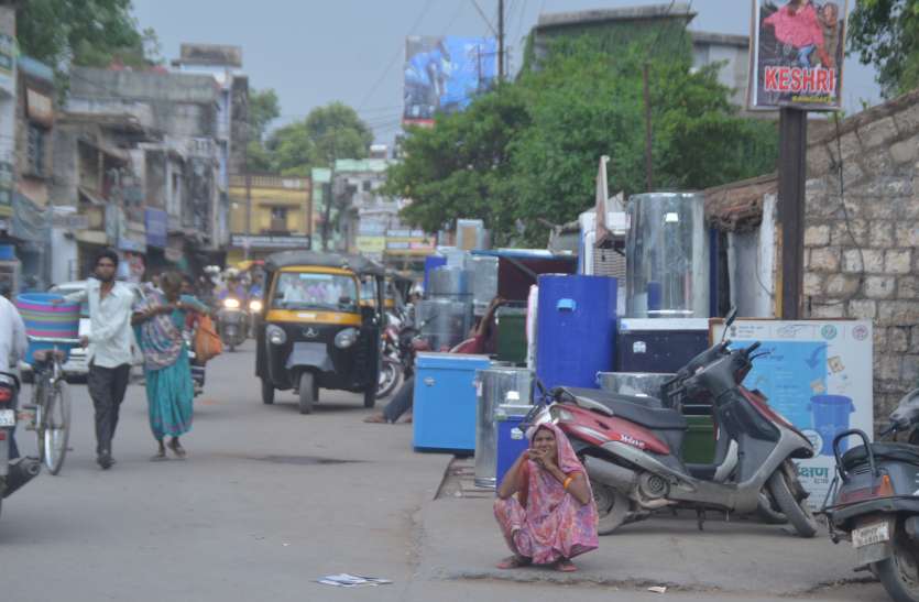Traffic system is not improving due to these reasons चार महीने में इन कारणों से नहीं सुधर रही है ट्रैफिक व्यवस्था, जानिए कौन है जिम्मेदार