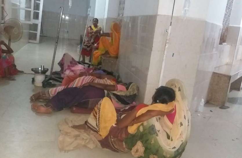 sidhi news मौसम के मिजाज से उल्टी दस्त का बढ़ा प्रकोप