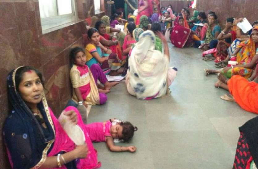 news hospital latest news : एक मात्र रेडियोलॉजिस्ट रिटायर, अस्पताल की व्यवस्थाएं गड़बड़ाई