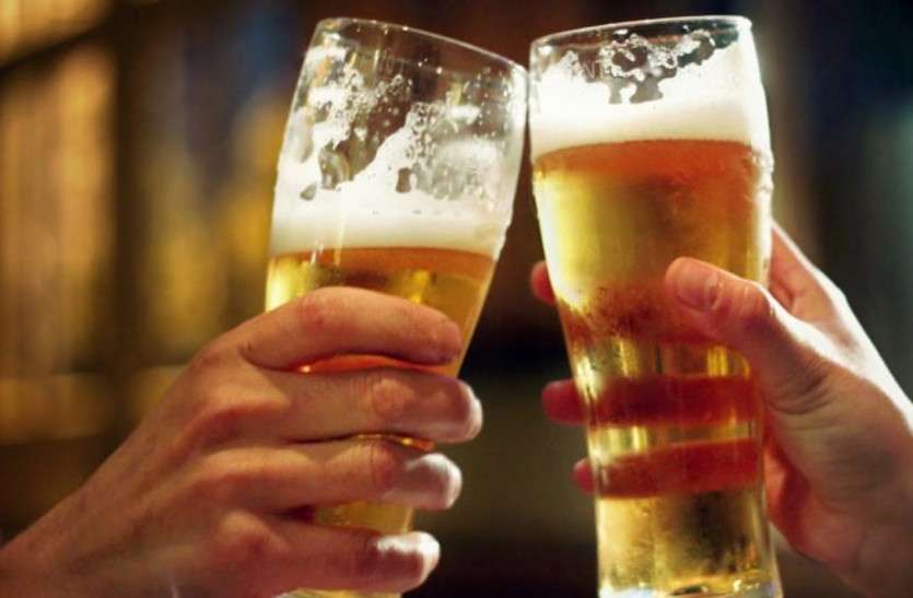 beer बीयर के शौकिनों को सरकार का बड़ा झटका! राजस्थान में महंगी हुई बीयर