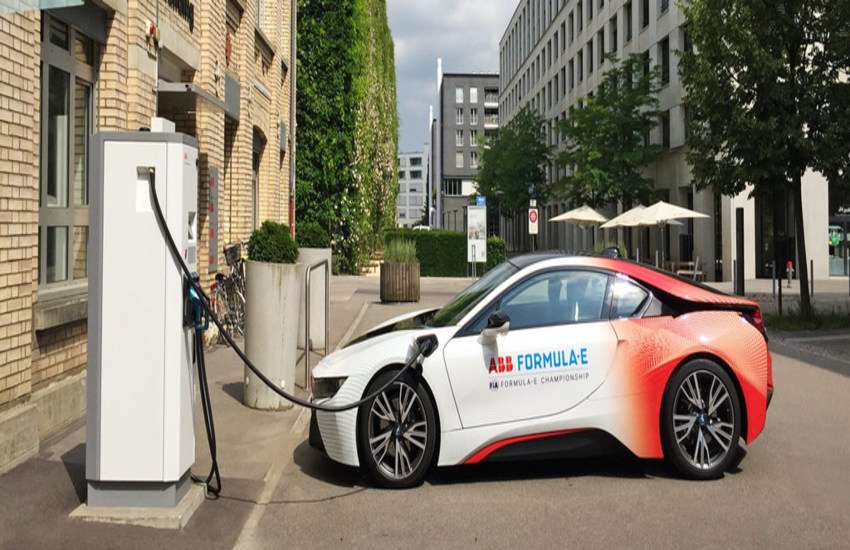 ELECTRIC CAR