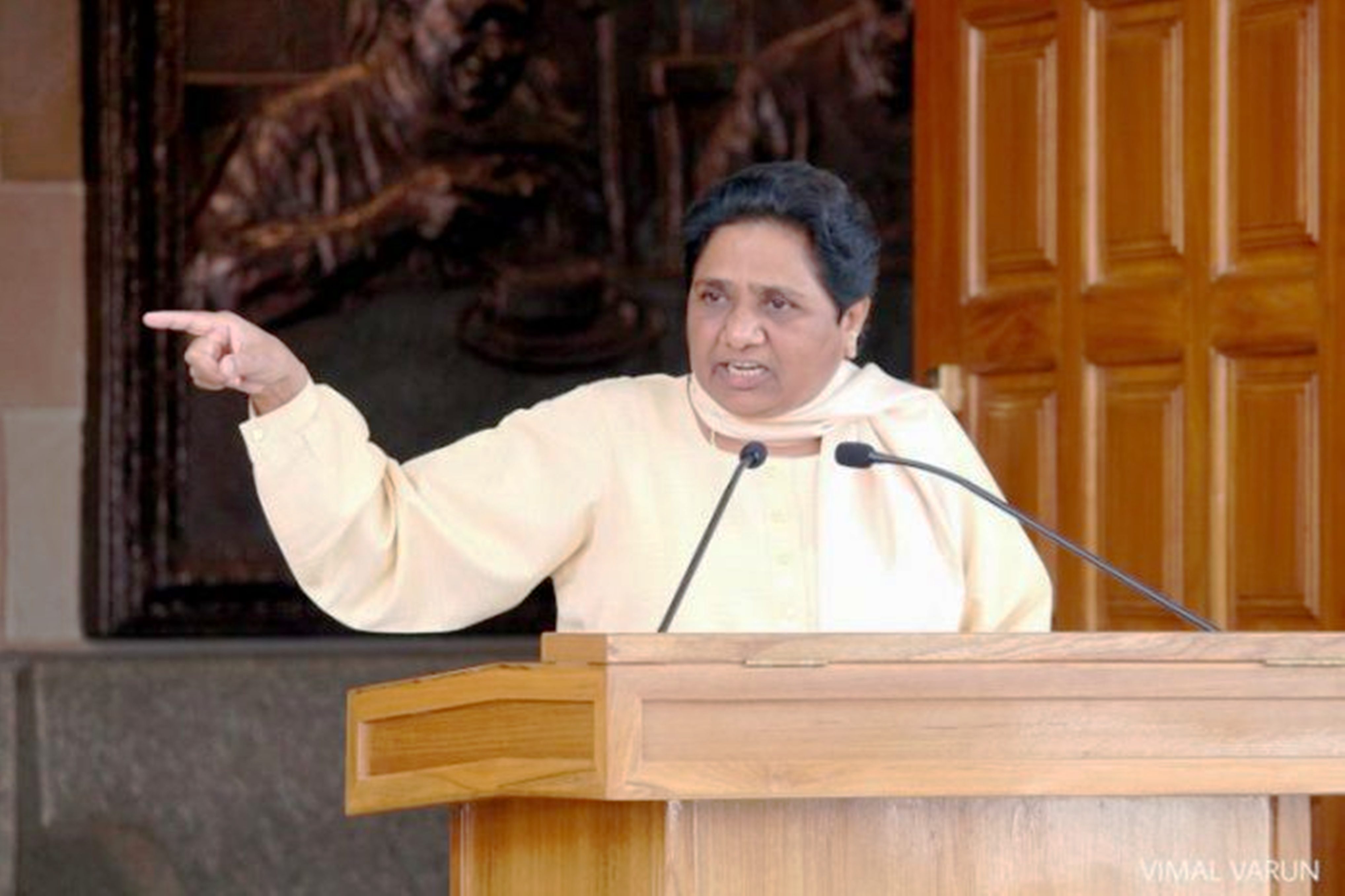 mayawati big strategy before bypoll in uttar pradesh इन दो प्लॉन के जरिए उपचुनाव फतह करेंगी मायावती