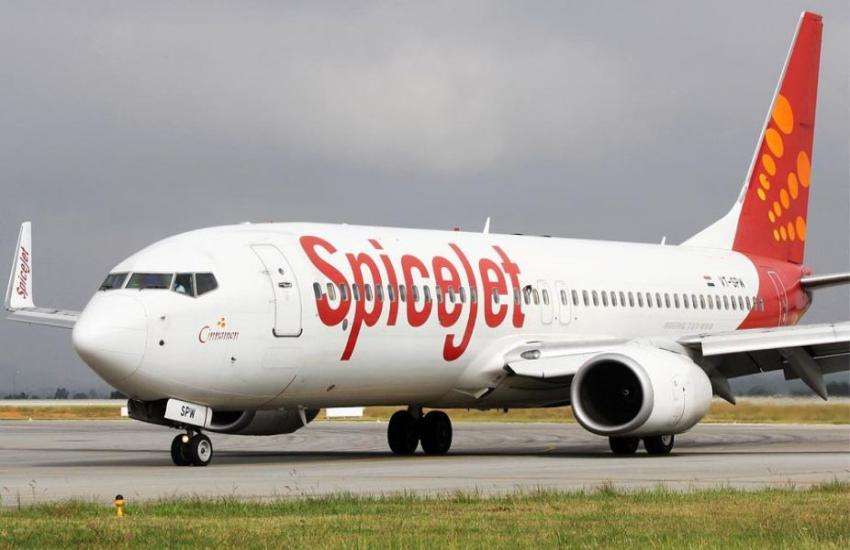 spicejet flight is very dangerous for passengers