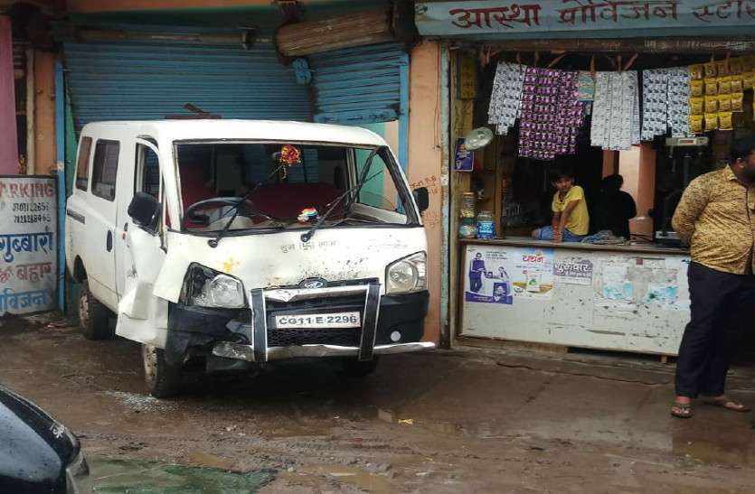 school van driver create ruckus in city meets accident dozen injured