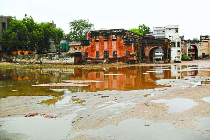 Alirajpur Rajbada