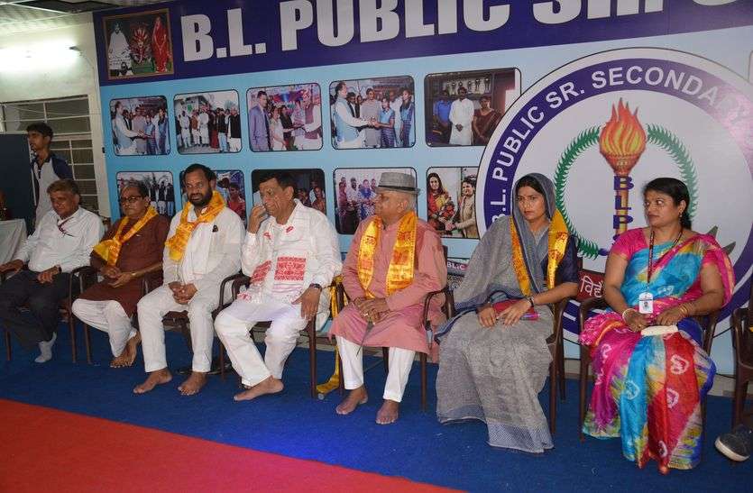 Apna Alwar Apni Sanskriti Competition In Alwar अपना अलवर-अपनी संस्कृति में साकार हुई विरासत, बच्चों ने जानी अलवर की संस्कृति