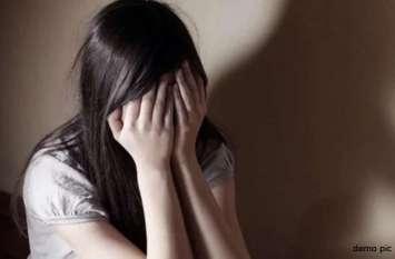 Crime Rajasthan: Girl Committed Suicide After Rape in Banswara खेत पर काम कर रही लडक़ी से बलात्कार, शर्मिदगी के चलते किशोरी ने उठाया ऐसा कदम