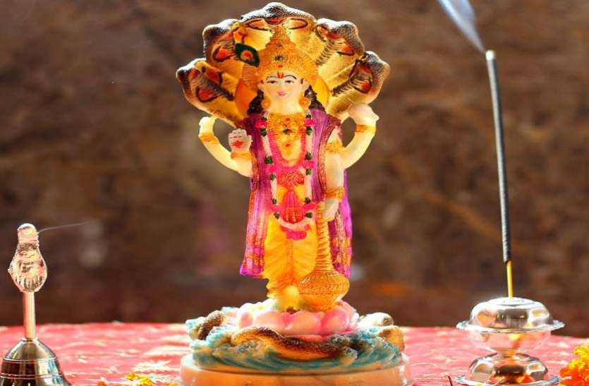 vishnu ji गुरुवार को सुराही समेत इन 10 चीजों का करें दान, संवर जाएगी किस्मत
