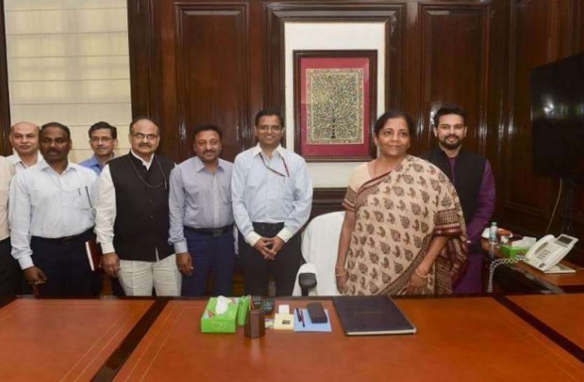 Budget Team 2019 इन 6 लोगों की मदद से बना है बजट 2019, एक-एक पर है पीएम मोदी का अटूट भरोसा
