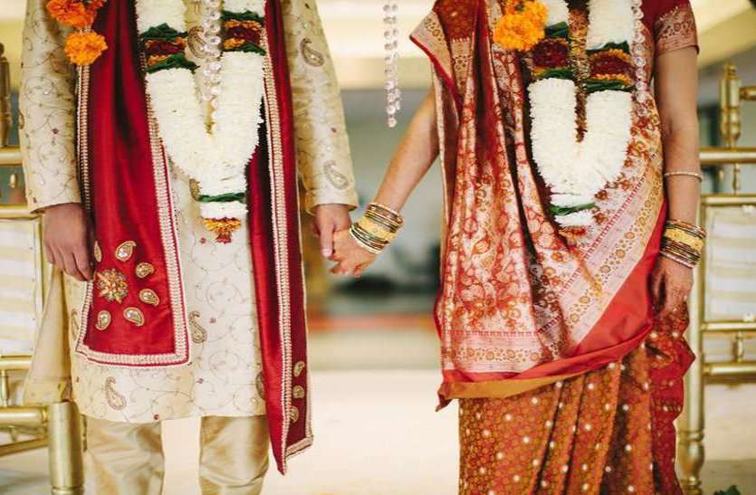 couple run away विवाह से पहले मंडप छोडकऱ भागे जोड़े, हर कोई रह गया हैरान